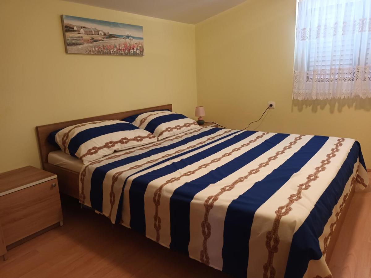 Apartman Zlata Вир Екстериор снимка